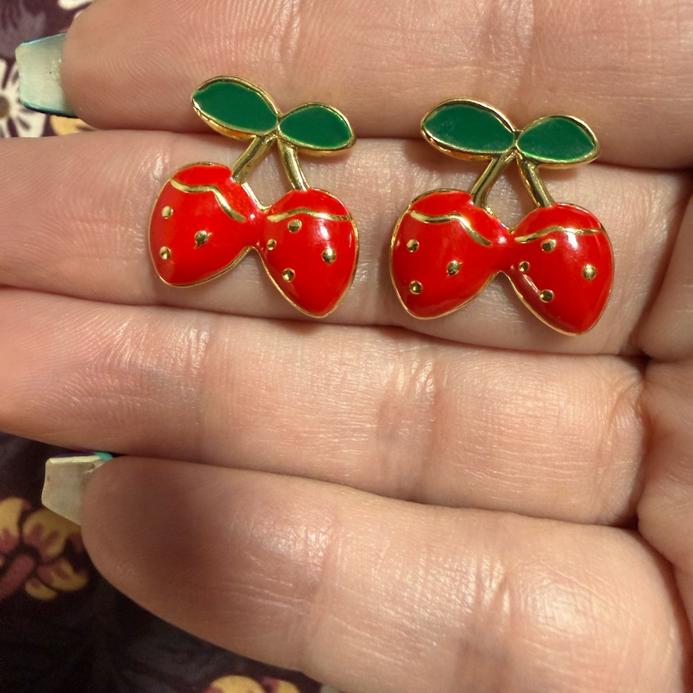 Fine jewelry 316 L Cherry Shaped Red and Green Earrings - Picture 1 of 4